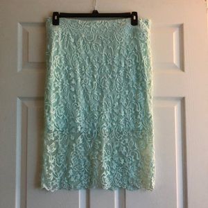 Lace skirt